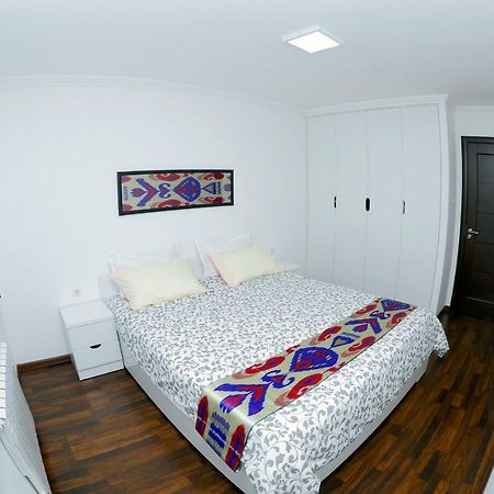 Apartment On Registon Kochasi サマルカンド エクステリア 写真